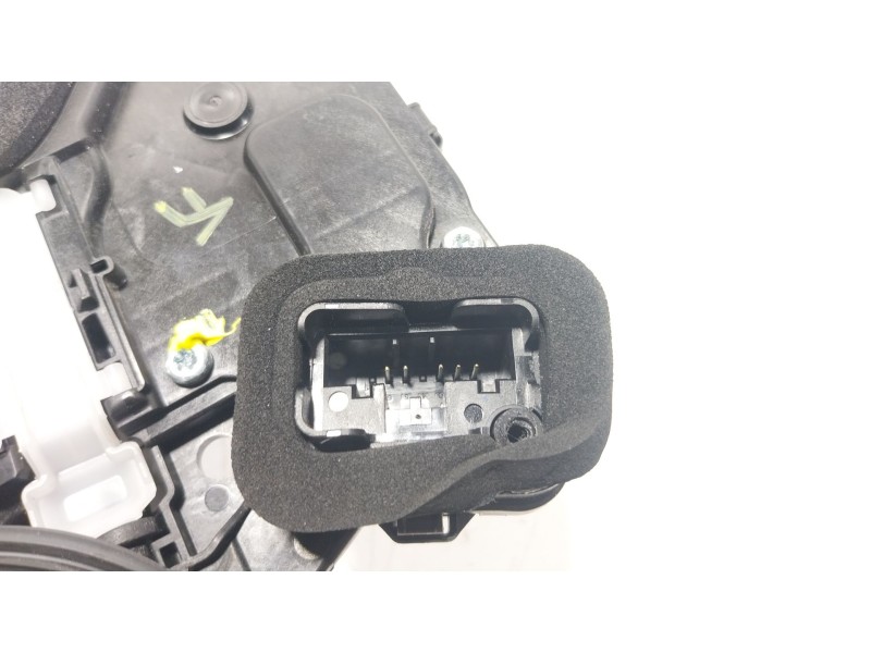 Recambio de cerradura puerta trasera izquierda para seat arona (kj7, kjp) 1.0 tsi referencia OEM IAM  10A839015B 