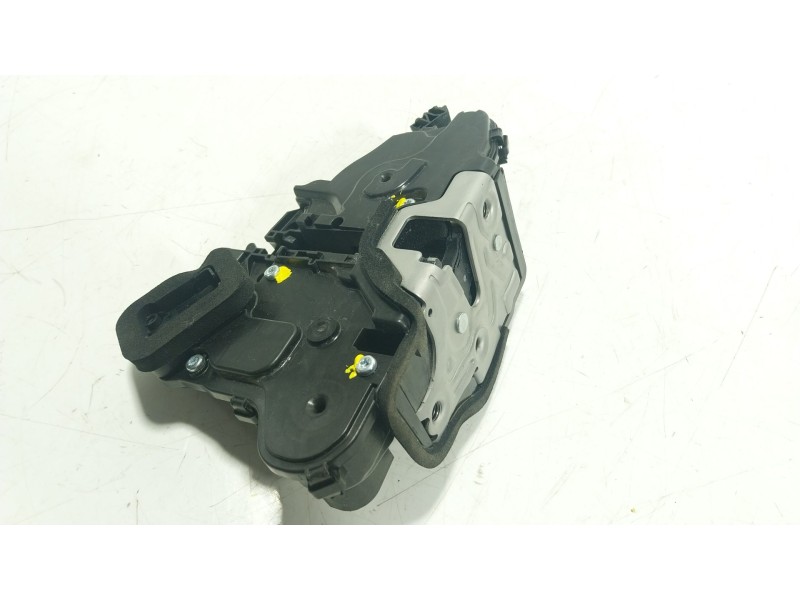 Recambio de cerradura puerta delantera izquierda para seat arona (kj7, kjp) 1.0 tsi referencia OEM IAM  10B837015B 