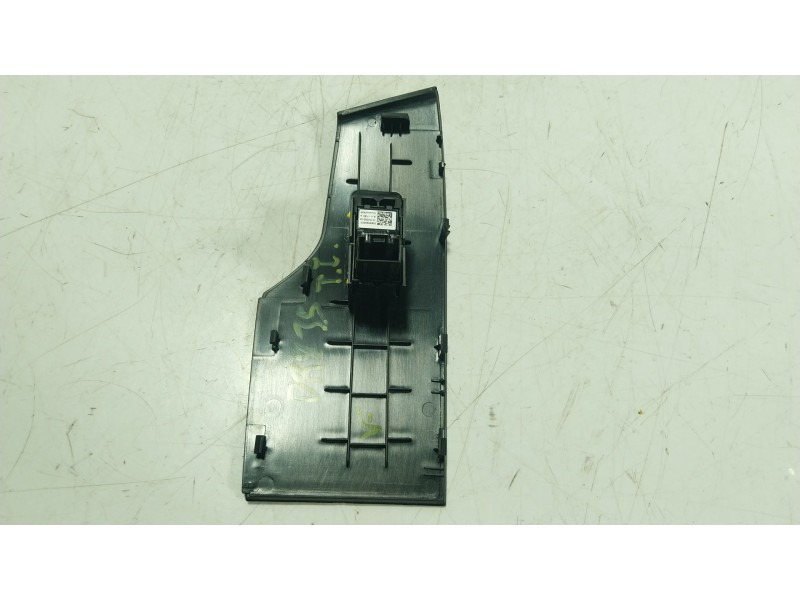 Recambio de mando elevalunas trasero izquierdo para seat arona (kj7, kjp) 1.0 tsi referencia OEM IAM  5G0959855P 