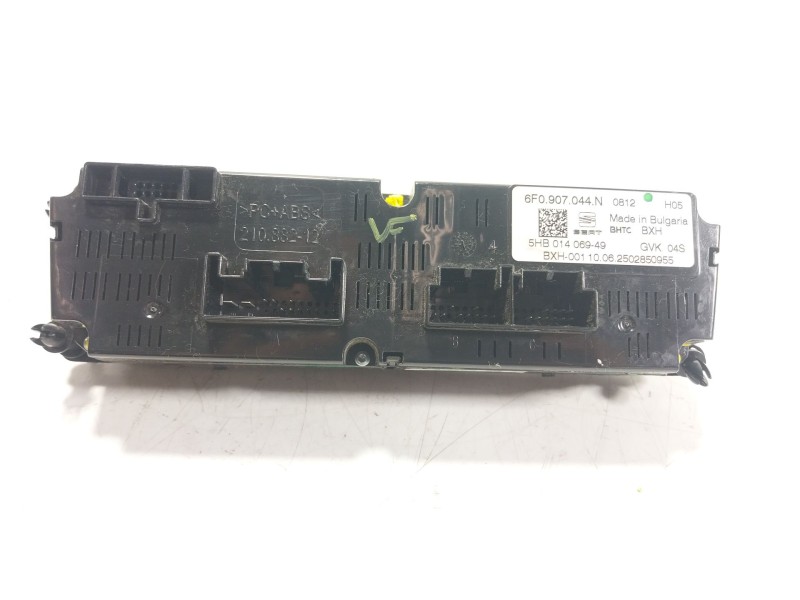 Recambio de mando climatizador para seat arona (kj7, kjp) 1.0 tsi referencia OEM IAM  6F0907044N 