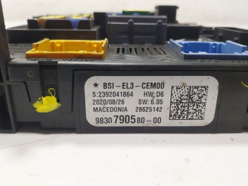 Recambio de caja reles / fusibles para peugeot expert furgoneta (v_) 1.5 bluehdi 100 referencia OEM IAM   9830790580