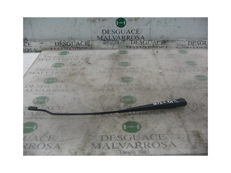 Recambio de brazo limpia delantero izquierdo para ford mondeo berlina/familiar (fd) clx berlina referencia OEM IAM   