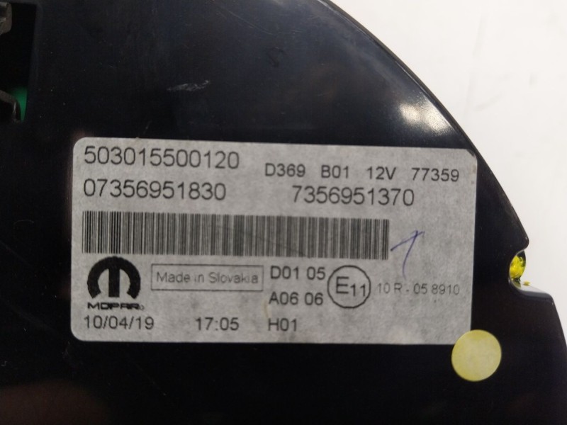 Recambio de cuadro instrumentos para fiat 500 (312_) 1.2 (312axa1a) referencia OEM IAM 735695183 7356951370 