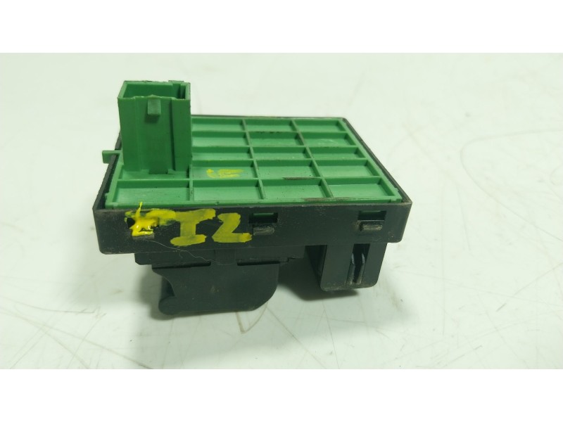 Recambio de mando elevalunas delantero izquierdo para peugeot boxer furgoneta 2.2 bluehdi 120 referencia OEM IAM 1648325280  