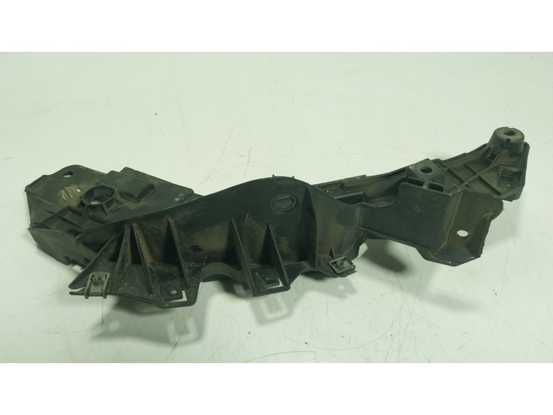 Recambio de soporte faro derecho para peugeot boxer furgoneta 2.2 bluehdi 120 referencia OEM IAM 1626195680 1391282080 