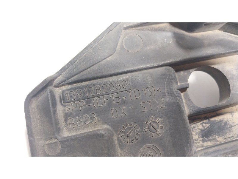 Recambio de soporte faro derecho para peugeot boxer furgoneta 2.2 bluehdi 120 referencia OEM IAM 1626195680 1391282080 