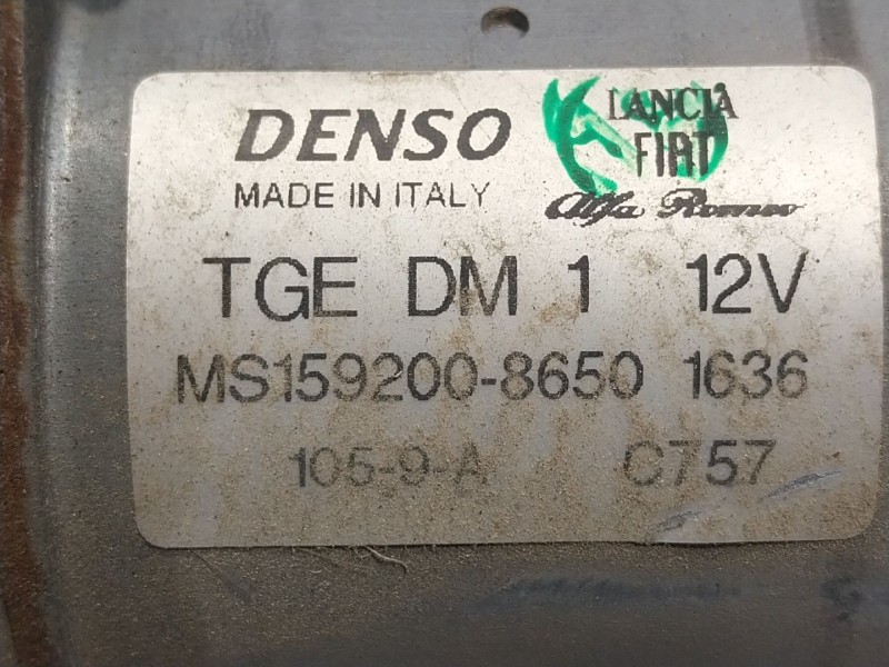 Recambio de motor limpia delantero para fiat 500 (312_) 1.2 (312axa1a) referencia OEM IAM 52032581  