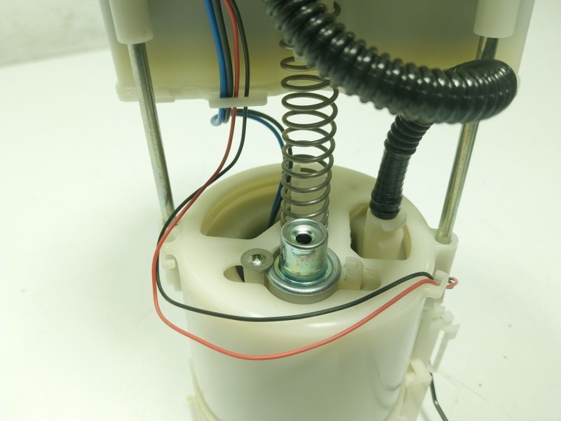 Recambio de aforador para toyota aygo (_b1_) 1.0 (kgb10_) referencia OEM IAM 772400H030 770200H041 