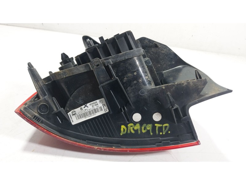 Recambio de piloto trasero derecho para citroën c4 cactus 1.6 bluehdi 100 referencia OEM IAM 9823950280 9823950280 