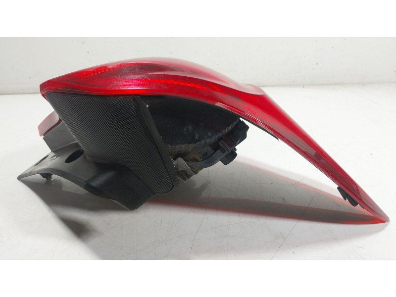 Recambio de piloto trasero izquierdo para ford ka+ iii (uk, fk) 1.2 referencia OEM IAM  J7BB13405AC 