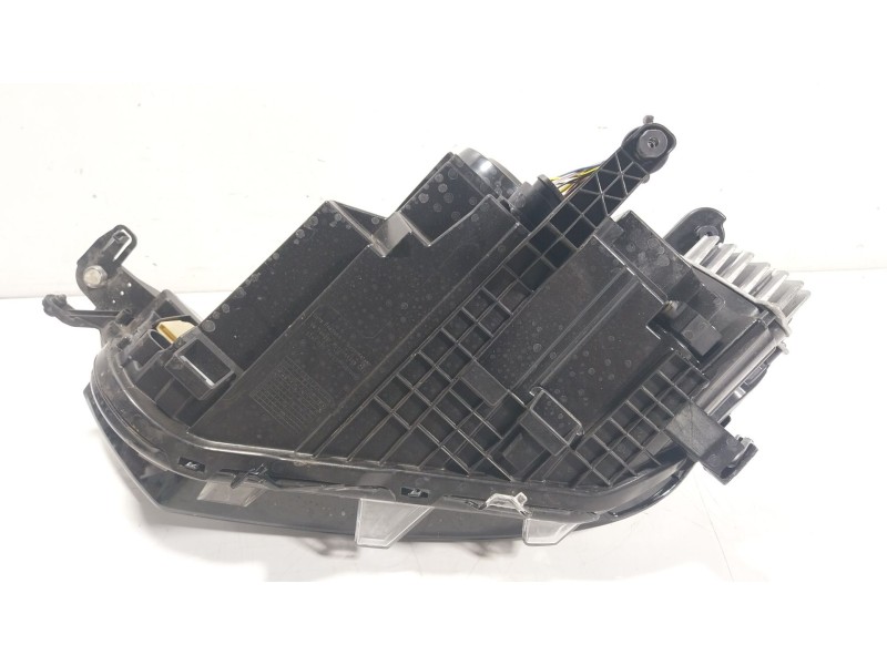 Recambio de faro derecho para volkswagen t-roc (a11, d11) 2.0 tdi scr referencia OEM IAM  2GA941006F 