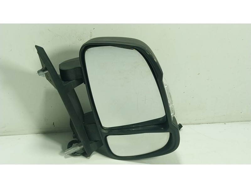 Recambio de espejo derecho para peugeot boxer furgoneta 2.2 bluehdi 120 referencia OEM IAM 1635187780  