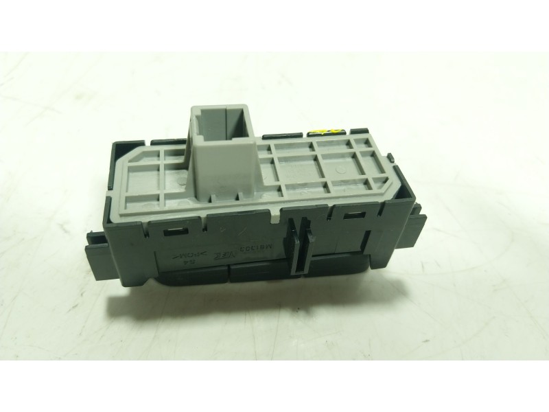 Recambio de mando multifuncion para toyota yaris cross (mxp_) 1.5 hybrid (mxpj10) referencia OEM IAM 8497052530  