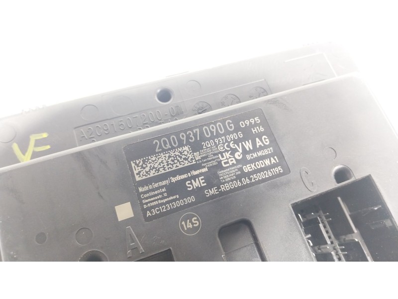 Recambio de modulo electronico para seat arona (kj7, kjp) 1.0 tsi referencia OEM IAM 2Q0937090G 2Q0937090G 