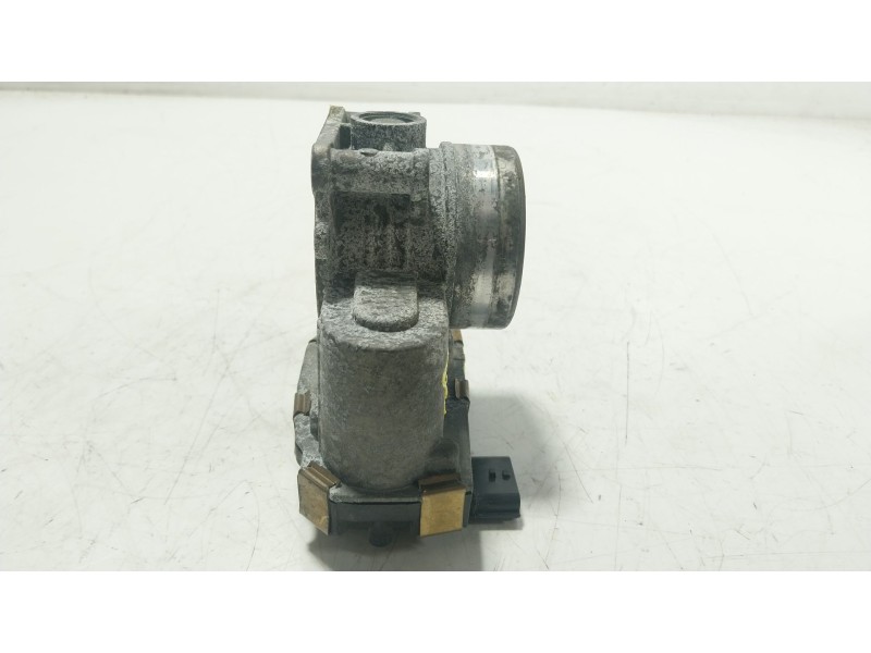 Recambio de caja mariposa para renault clio iv 1.6 turbo referencia OEM IAM   