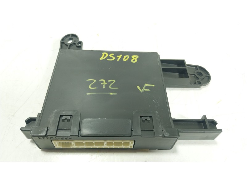 Recambio de modulo electronico para toyota yaris cross (mxp_) 1.5 hybrid (mxpj10) referencia OEM IAM  886500D860 