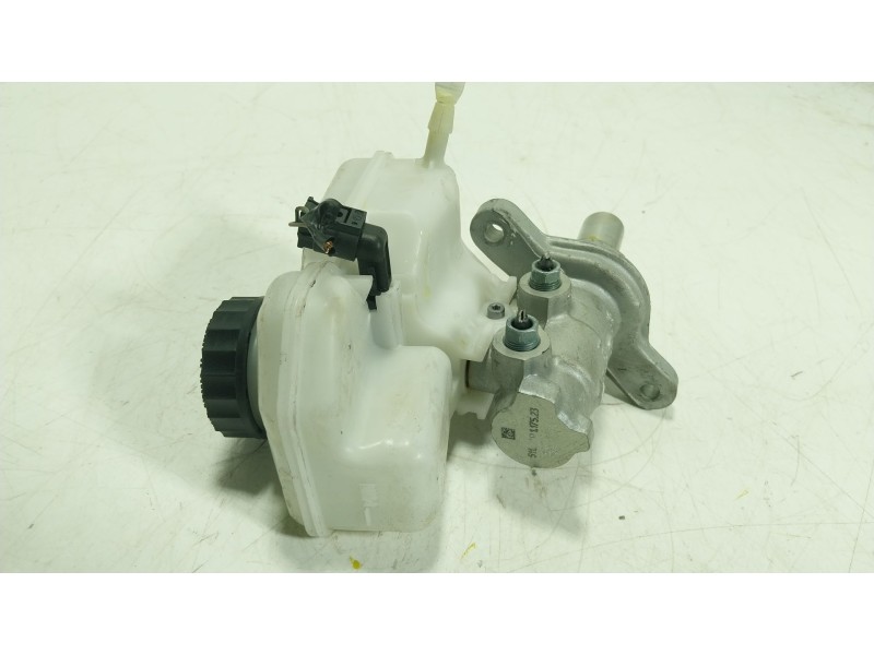 Recambio de bomba freno para bmw 2 gran coupe (f44) 216 d referencia OEM IAM 34336864669 17904410 