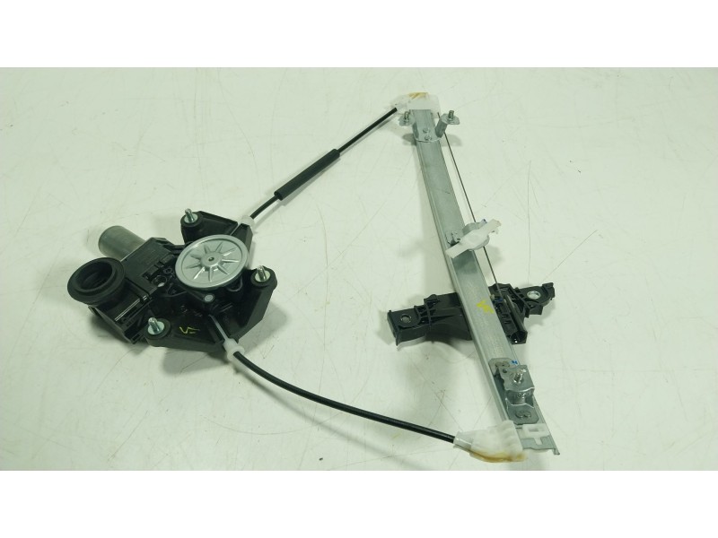 Recambio de elevalunas trasero derecho para toyota yaris cross (mxp_) 1.5 hybrid (mxpj10) referencia OEM IAM  857100D470 