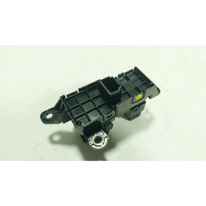 Recambio de palanca freno de mano para toyota yaris cross (mxp_) 1.5 hybrid (mxpj10) referencia OEM IAM  75P286 