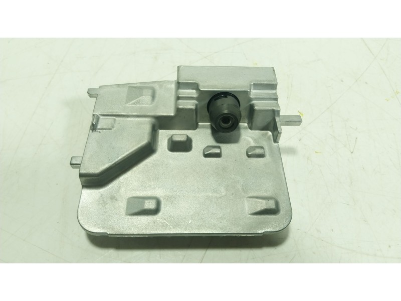 Recambio de modulo electronico para toyota yaris cross (mxp_) 1.5 hybrid (mxpj10) referencia OEM IAM  8646C52270 