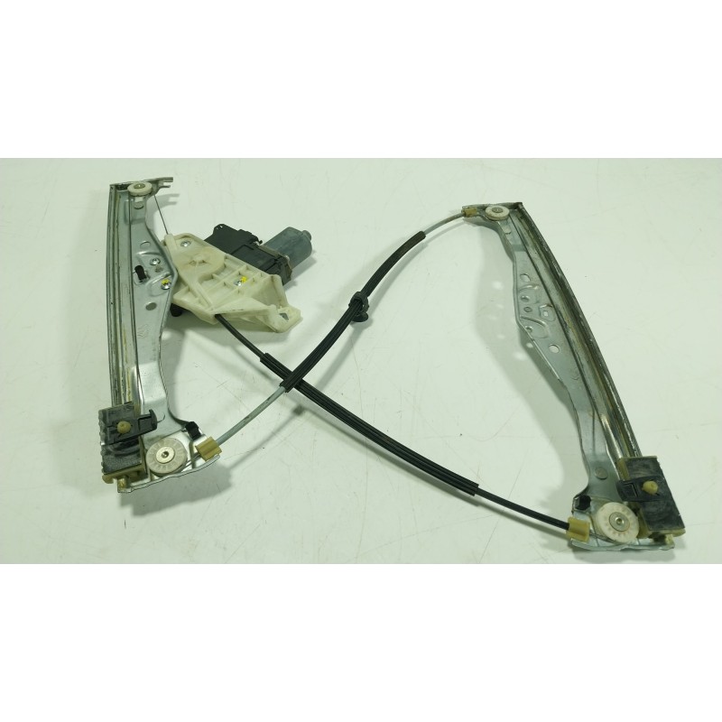 Recambio de elevalunas delantero derecho para citroën c4 cactus 1.6 bluehdi 100 referencia OEM IAM 9827189380 9827295780 