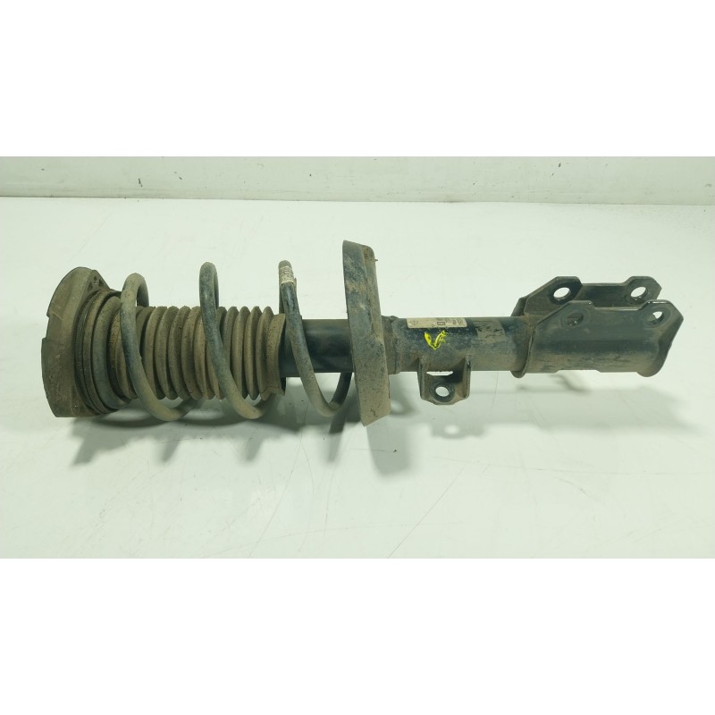 Recambio de amortiguador delantero derecho para opel astra k (b16) 1.2 turbo (68) referencia OEM IAM  39131176 