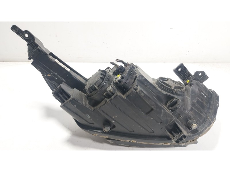 Recambio de faro izquierdo para kia stonic (yb) 1.0 t-gdi referencia OEM IAM  92101H8 