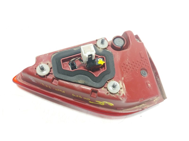 Recambio de piloto trasero izquierdo interior para kia stonic (yb) 1.0 t-gdi referencia OEM IAM   