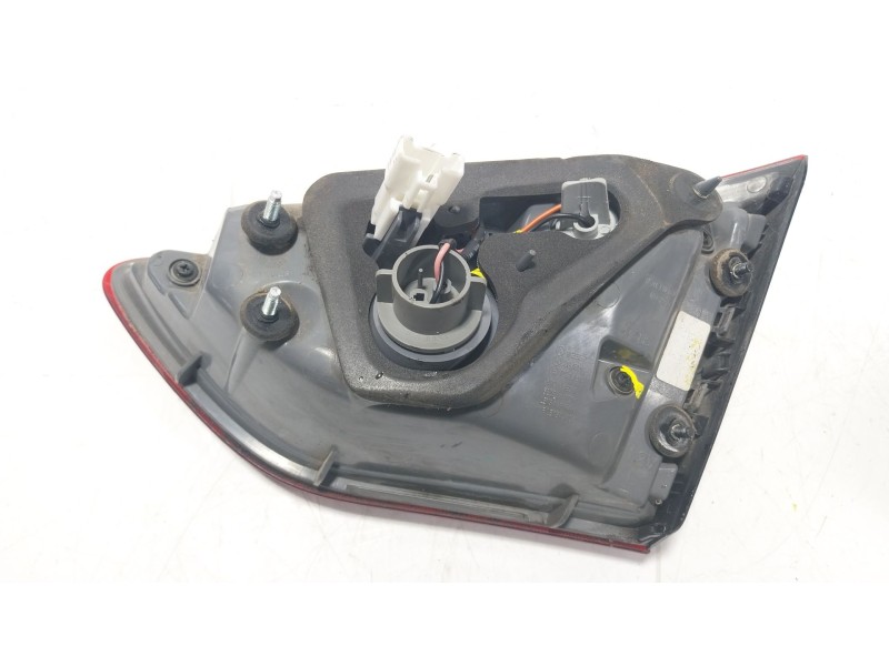 Recambio de piloto trasero derecho interior para hyundai i30 (gd) 1.4 referencia OEM IAM   