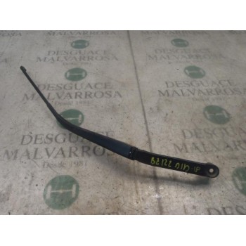 BRAZO LIMPIA DELANTERO DERECHO GJ6E67321B 