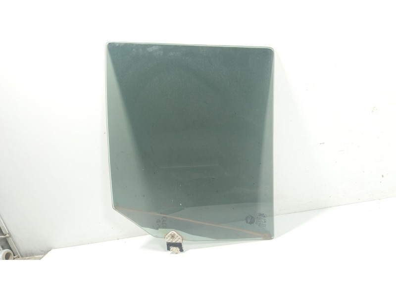Recambio de cristal puerta trasero derecho para land rover discovery iv (l319) 2.7 td 4x4 referencia OEM IAM CVB500280  