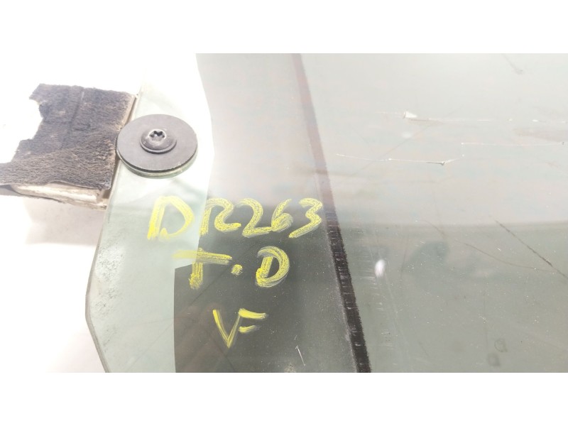 Recambio de cristal puerta trasero derecho para land rover discovery iv (l319) 2.7 td 4x4 referencia OEM IAM CVB500280  