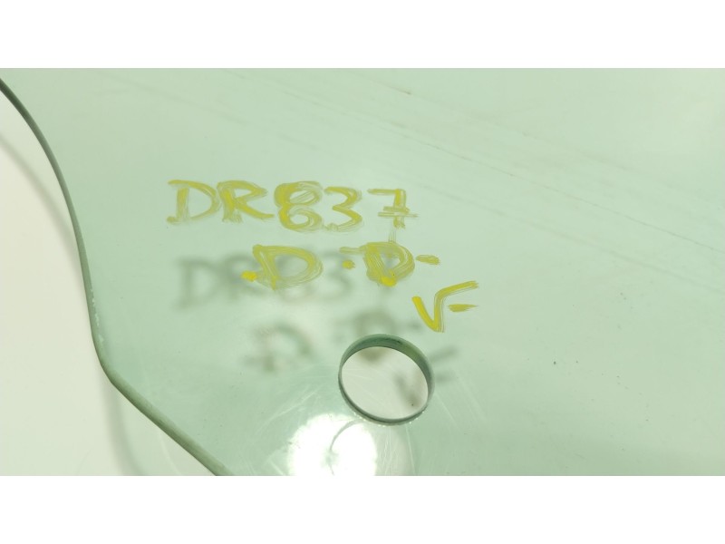 Recambio de cristal puerta delantero derecho para seat arona (kj7, kjp) 1.0 tsi referencia OEM IAM 6F9845202A  