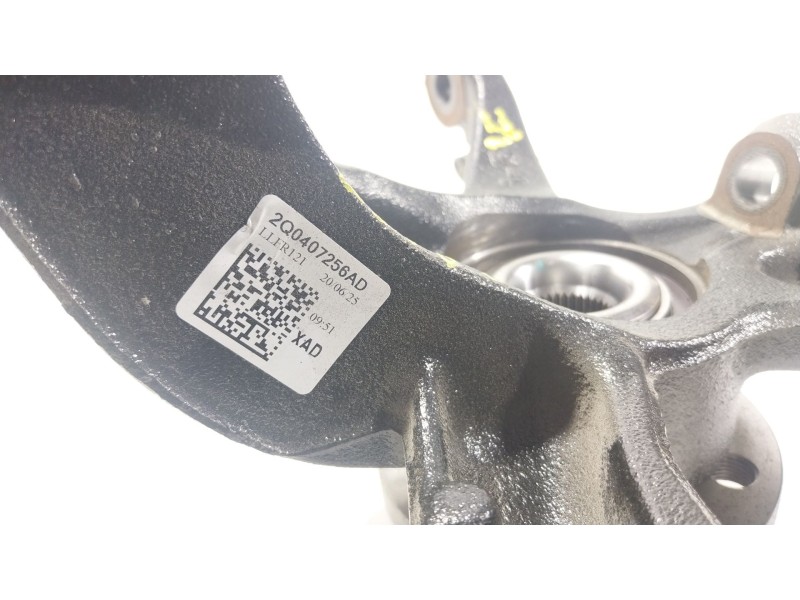 Recambio de mangueta delantera derecha para seat arona (kj7, kjp) 1.0 tsi referencia OEM IAM 2Q0407256AD 2Q0407256AD 