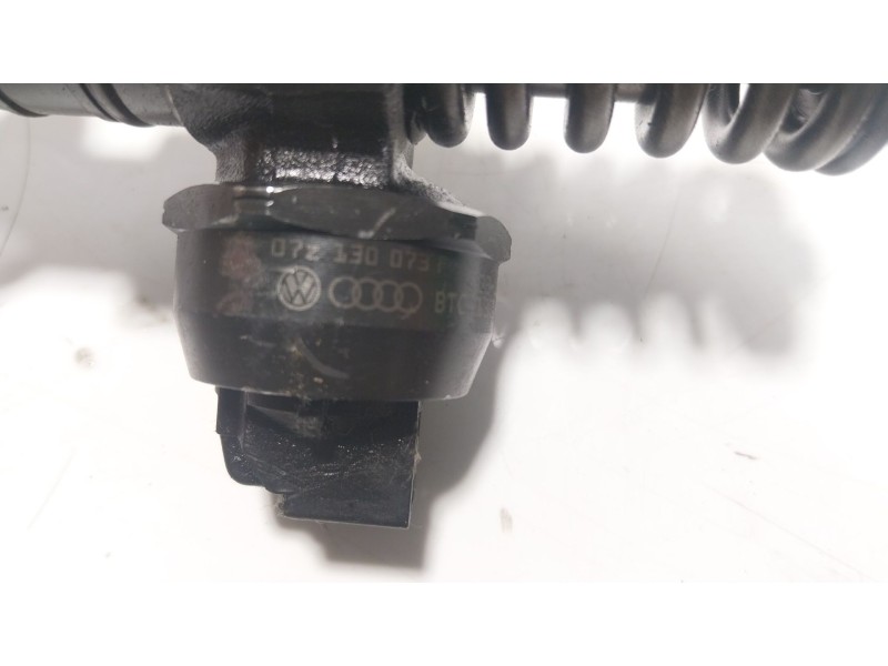 Recambio de inyector para volkswagen touareg (7la) 2.5 tdi referencia OEM IAM  07Z130073F 