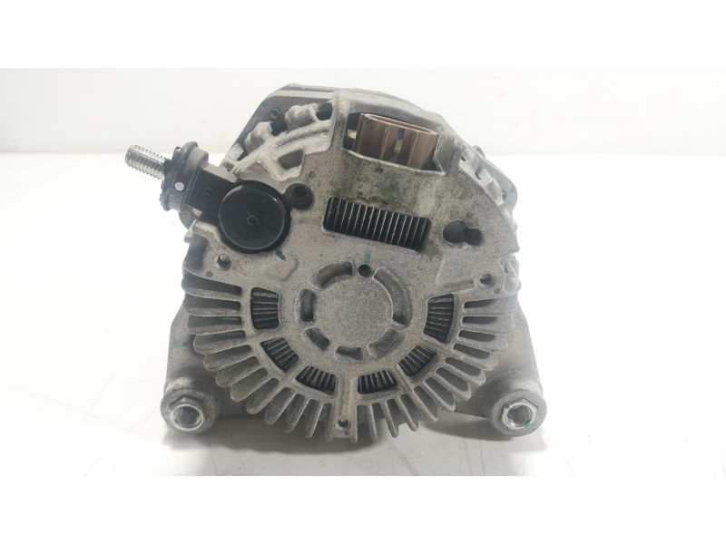 Recambio de alternador para mazda cx-3 1.5 diesel cat referencia OEM IAM  A2TX4781ZT 