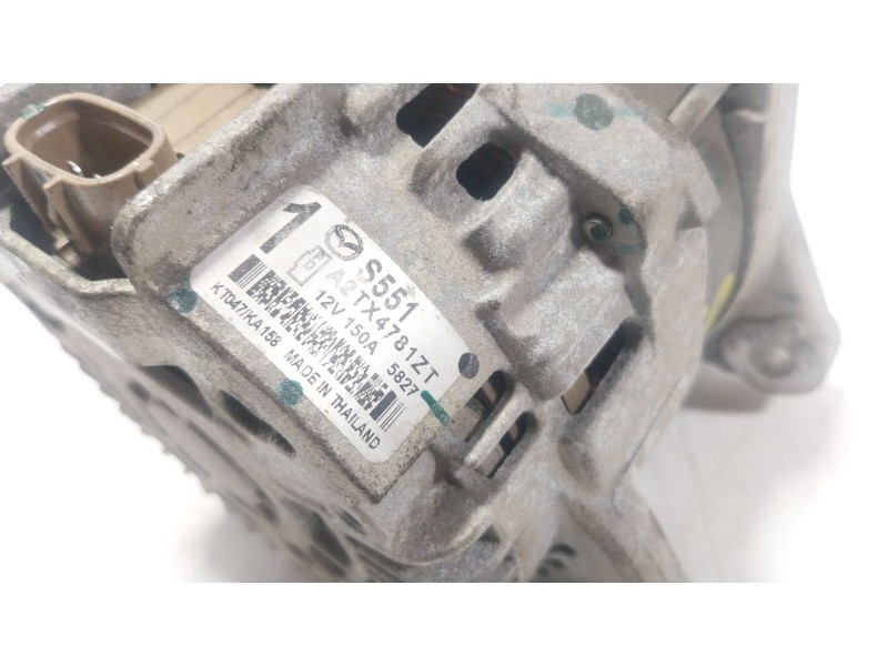 Recambio de alternador para mazda cx-3 1.5 diesel cat referencia OEM IAM  A2TX4781ZT 