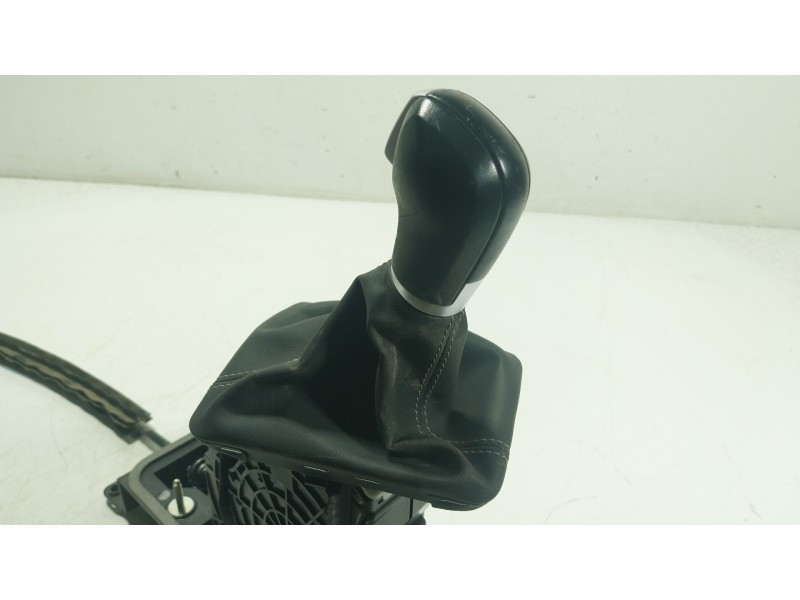 Recambio de palanca cambio para seat ateca (kh7, khp) 1.5 tsi referencia OEM IAM 5Q1713025CF 5Q1713023CG 