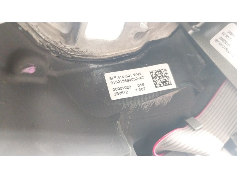 Recambio de volante para seat arona (kj7, kjp) 1.0 tsi referencia OEM IAM  5FF419091WW 