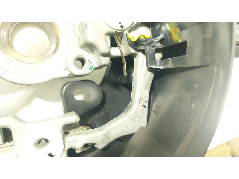 Recambio de volante para toyota yaris cross (mxp_) 1.5 hybrid (mxpj10) referencia OEM IAM  6436038 