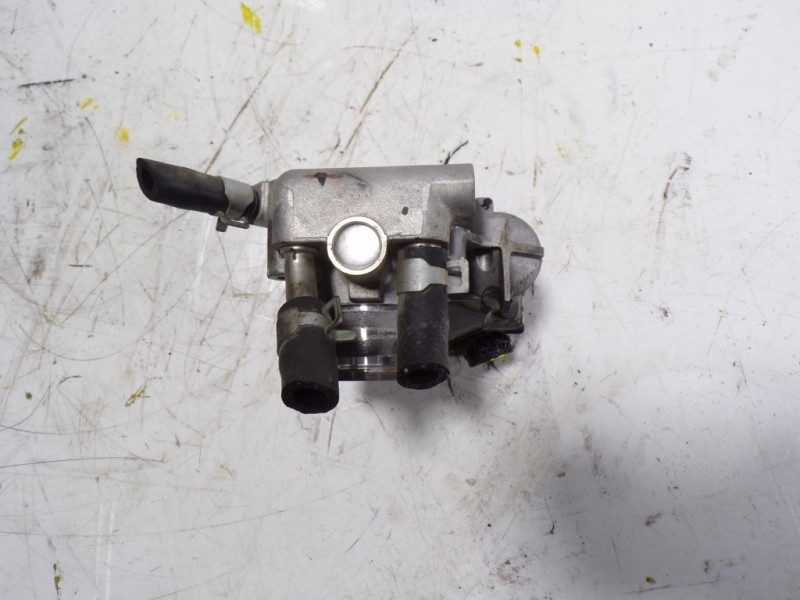 Recambio de caja mariposa para kia venga 1.6 cat referencia OEM IAM 351002B152 0280750624 0280750624