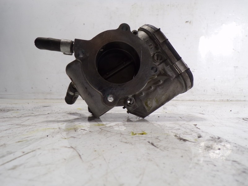 Recambio de caja mariposa para kia venga 1.6 cat referencia OEM IAM 351002B152 0280750624 0280750624