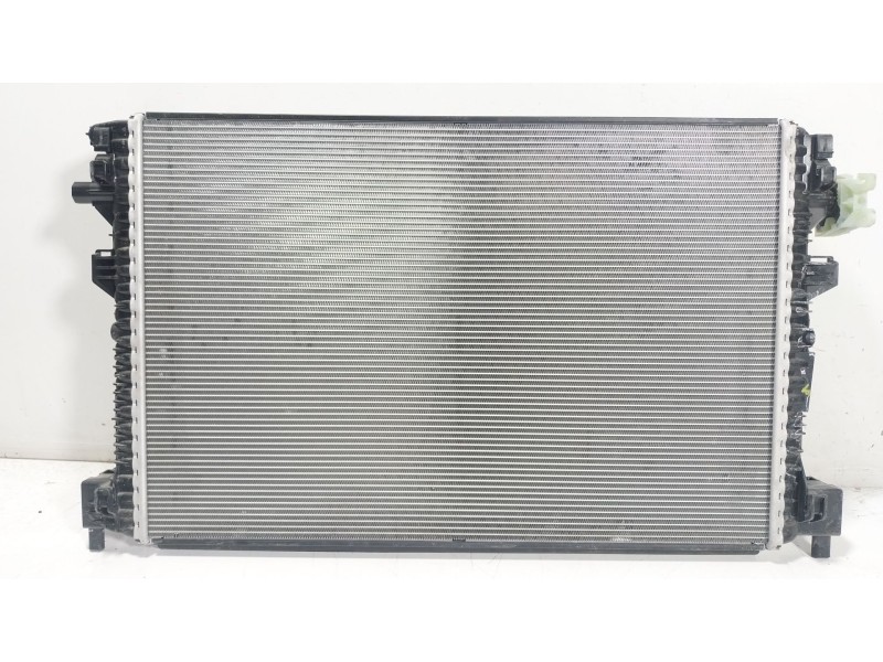 Recambio de radiador agua para seat arona (kj7, kjp) 1.0 tsi referencia OEM IAM 2Q0121253S 2Q0121253S 