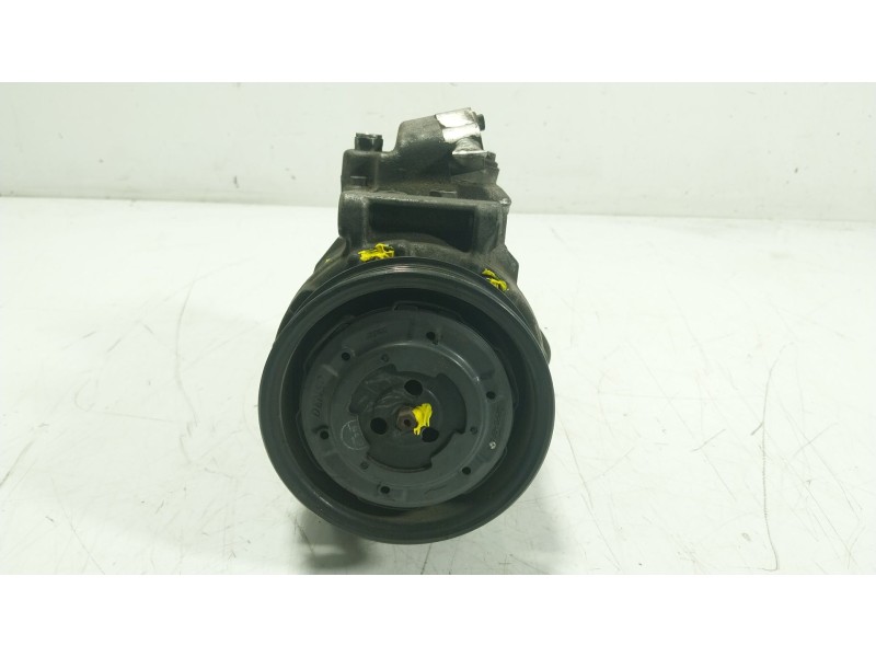 Recambio de compresor aire acondicionado para land rover discovery iv (l319) 2.7 td 4x4 referencia OEM IAM LR013841 AH2219D629AA