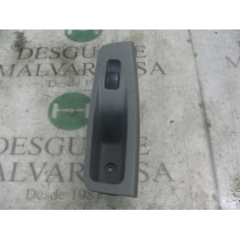 MANDO ELEVALUNAS TRASERO DERECHO 