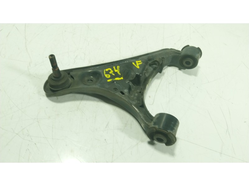 Recambio de brazo suspension superior delantero izquierdo para land rover discovery iv (l319) 2.7 td 4x4 referencia OEM IAM LR01