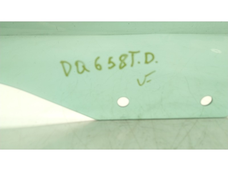 Recambio de cristal puerta trasero derecho para seat ateca (kh7, khp) 1.5 tsi referencia OEM IAM 575845026A  