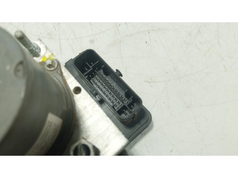 Recambio de abs para peugeot partner tepee 1.6 bluehdi 100 referencia OEM IAM 1616515580 9814554480 