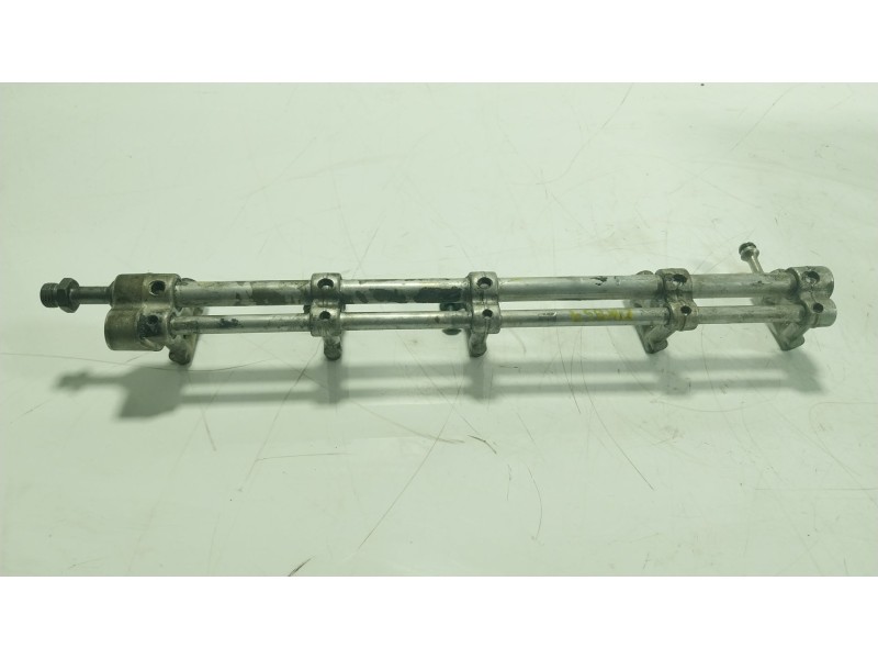 Recambio de rampa inyectora para volkswagen touareg (7la) 2.5 tdi referencia OEM IAM   