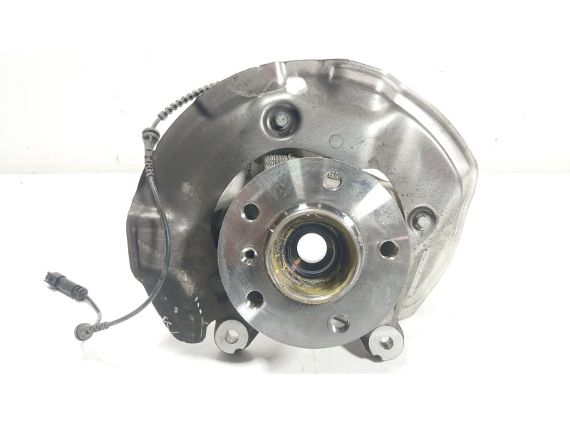 Recambio de mangueta delantera derecha para bmw 2 gran coupe (f44) 216 d referencia OEM IAM 31216876852  